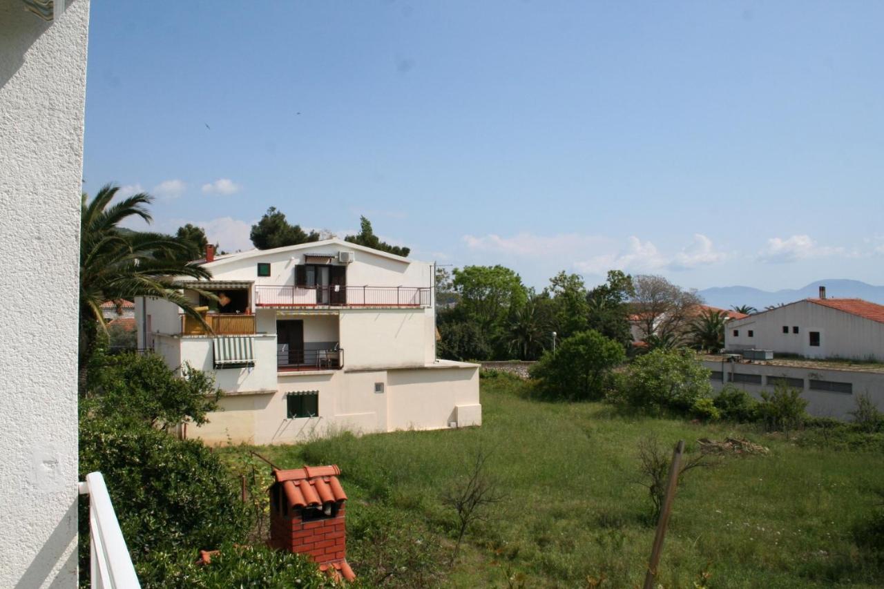 Apartments And Rooms By The Sea Zaostrog, Makarska - 2661 Экстерьер фото